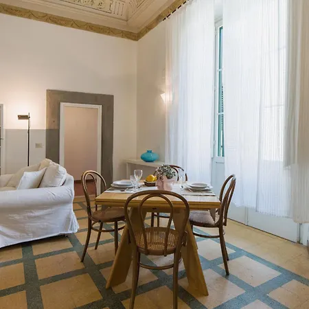 Galleria By Interhome Appartamento Camaiore